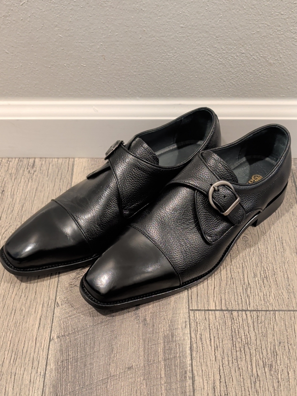 Carrucci Textured Single Monk Strap Shoes Black 10.5 MSRP $229